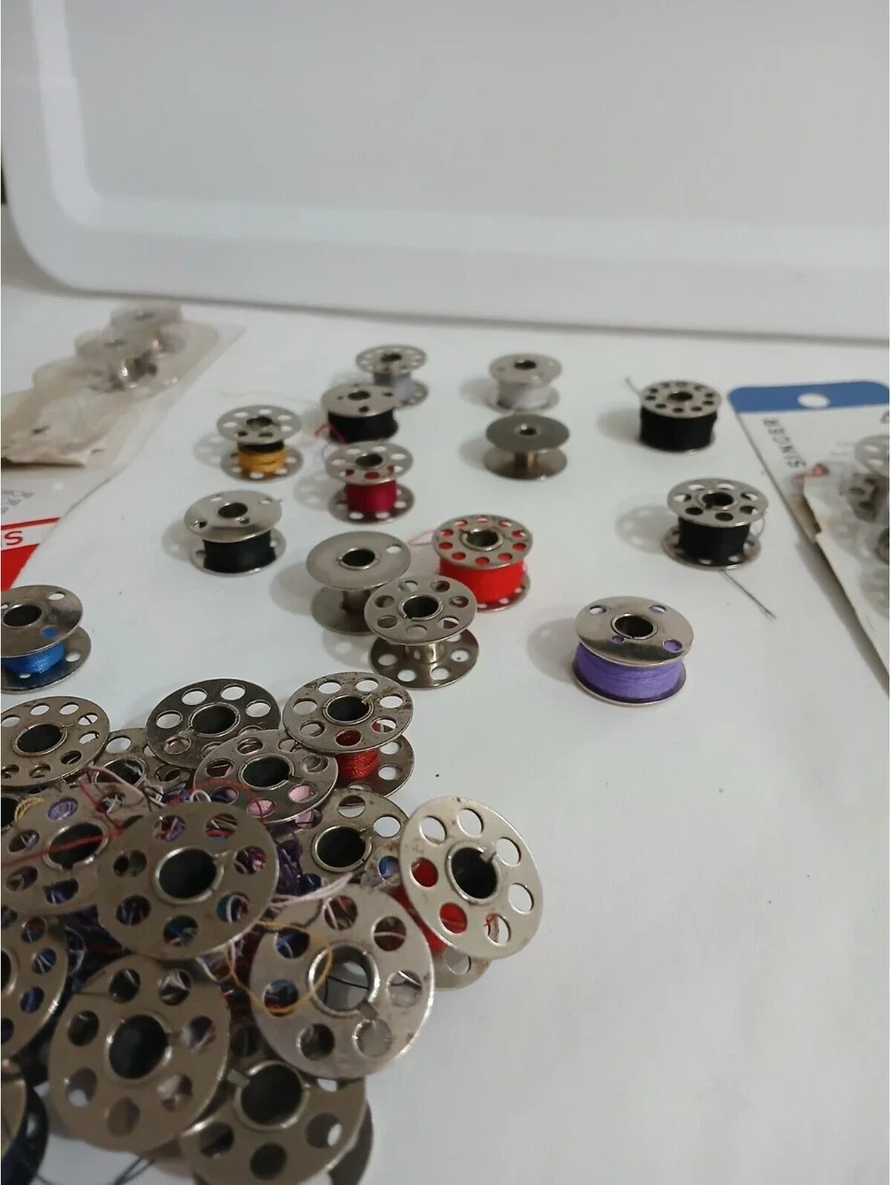 Lot of  Vintage Metal Sewing Machine Bobbins With Yarn Different Colors